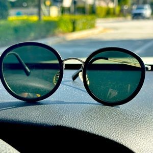 Quay round sunglasses